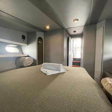 The Floating Home Sant Adria de Besos Luaran gambar