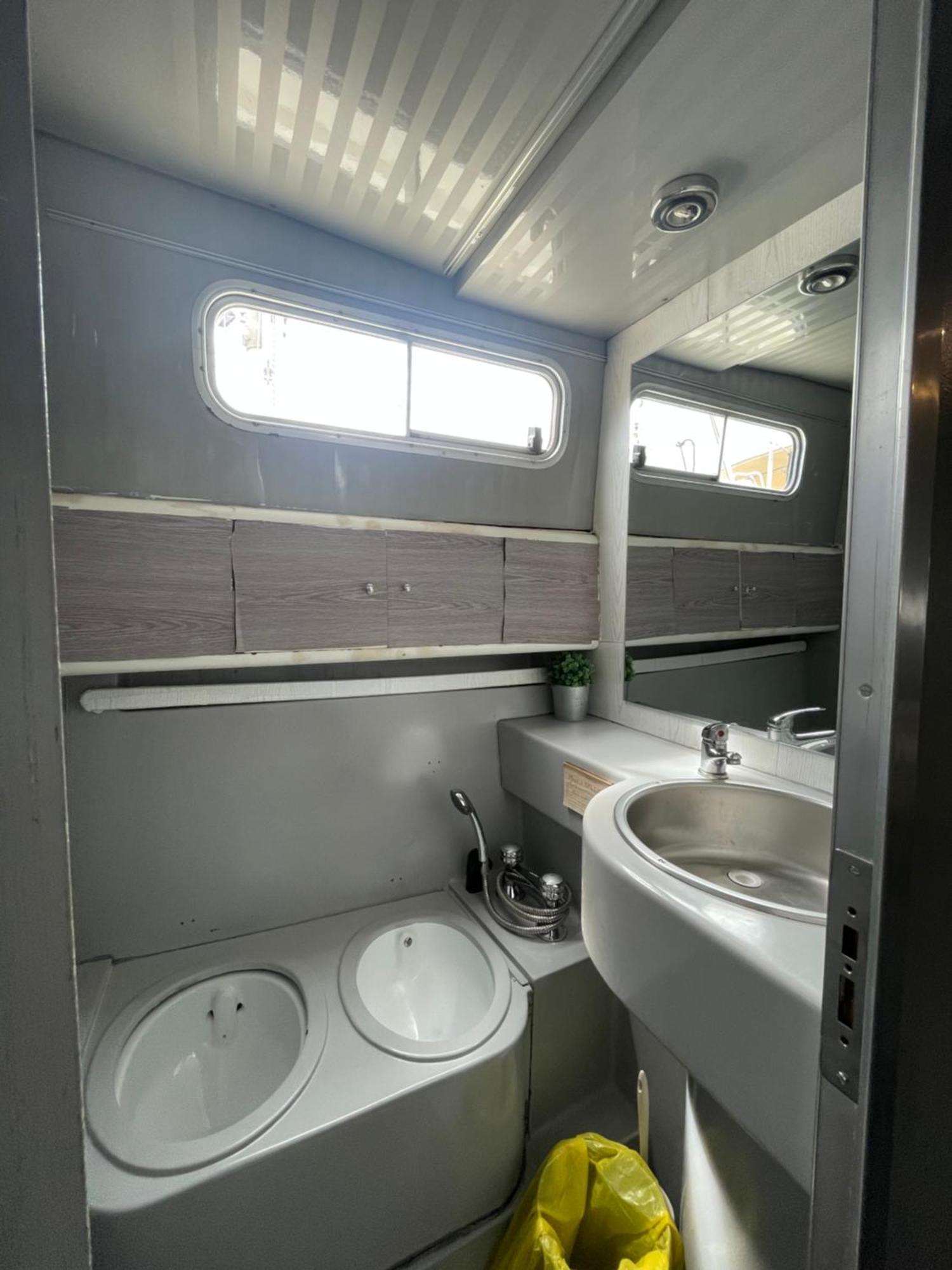 The Floating Home Sant Adria de Besos Luaran gambar